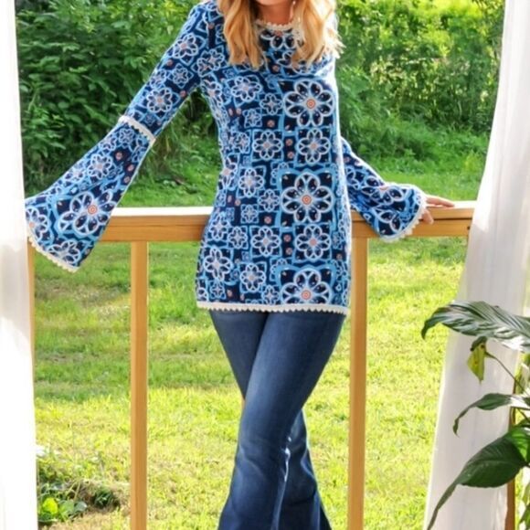 ‎Boho Floral Tunic - Picture 8 of 16